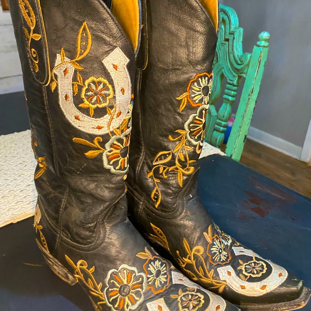 Old Gringo Boots - Picture 1 of 5